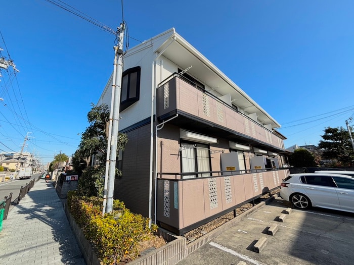 フラワ－ハイツ新伊丹の物件外観写真