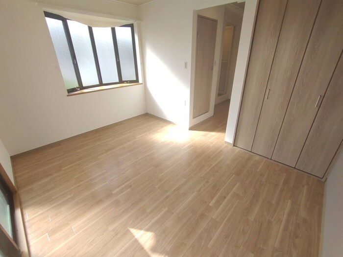 フラワ－ハイツ新伊丹の物件内観写真