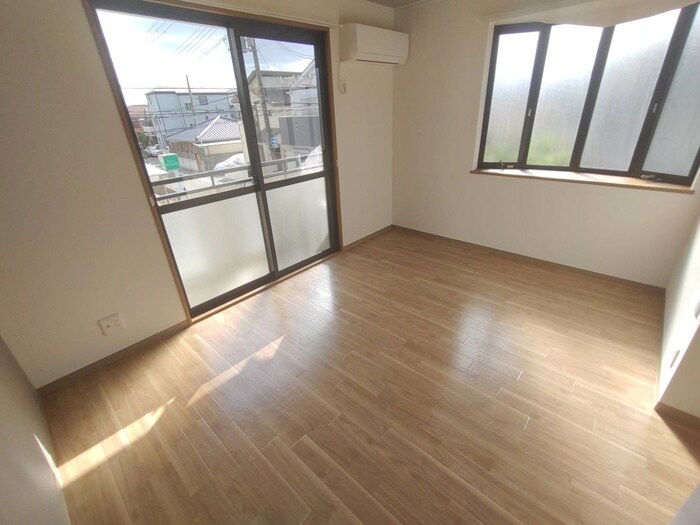 フラワ－ハイツ新伊丹の物件内観写真