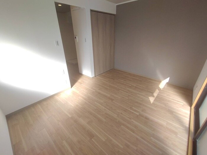 フラワ－ハイツ新伊丹の物件内観写真