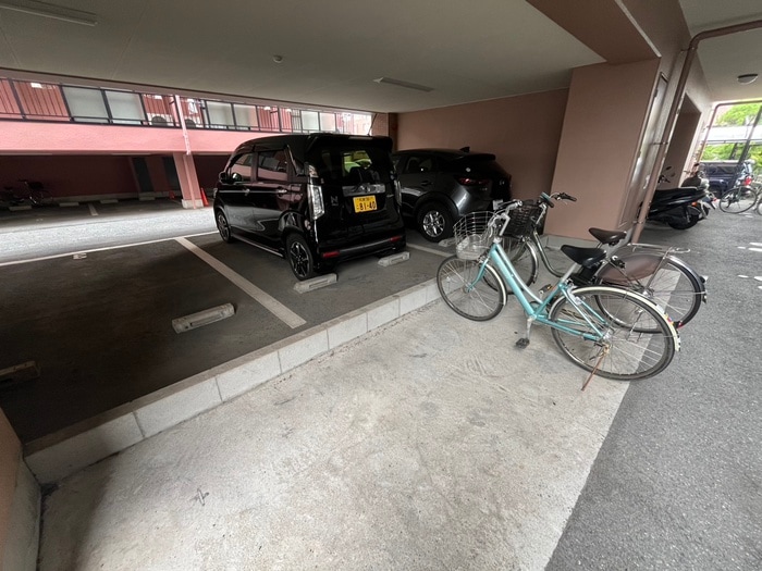 エムス金剛Ⅱの物件外観写真