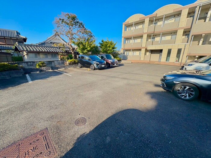 WAVE-K２の物件外観写真