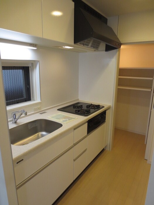 クロスレジデンス大阪新町の物件内観写真