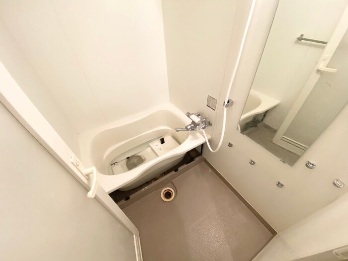 クロスレジデンス大阪新町の物件内観写真