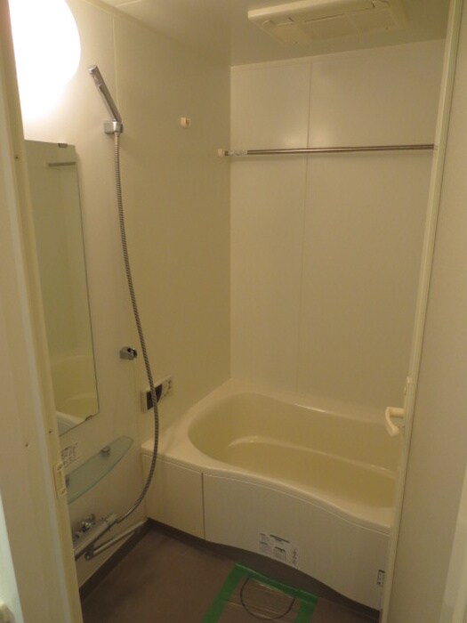 クロスレジデンス大阪新町の物件内観写真