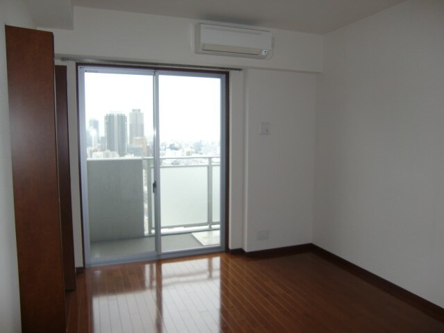 クロスレジデンス大阪新町の物件内観写真