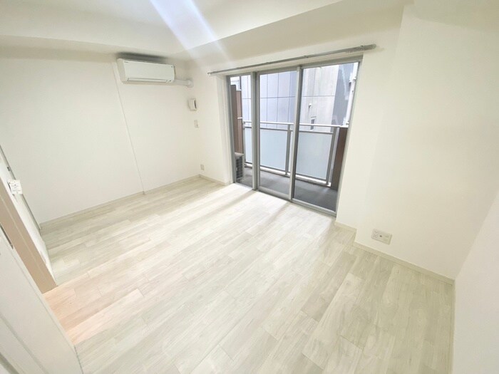 クロスレジデンス大阪新町の物件内観写真