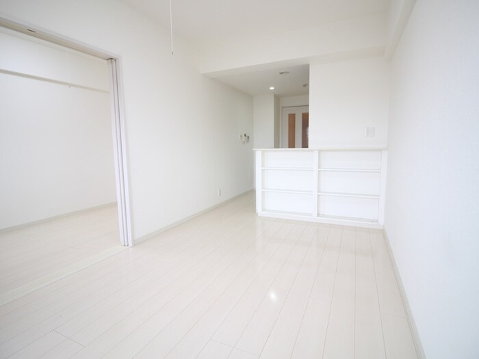 セリ－ゼウエストの物件内観写真