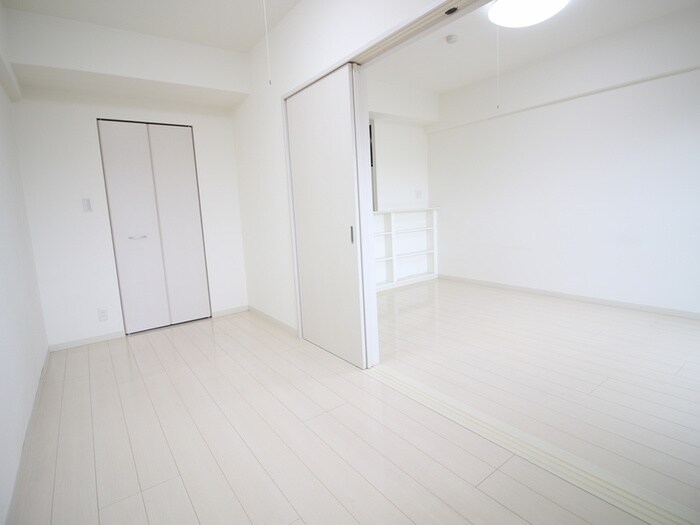 セリ－ゼウエストの物件内観写真