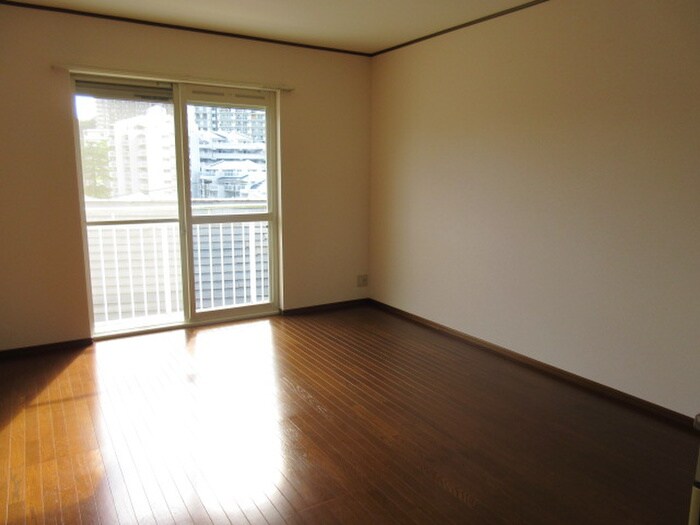 ガーデンハウスカローサの物件内観写真