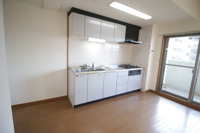 アプリーレ垂水の物件内観写真