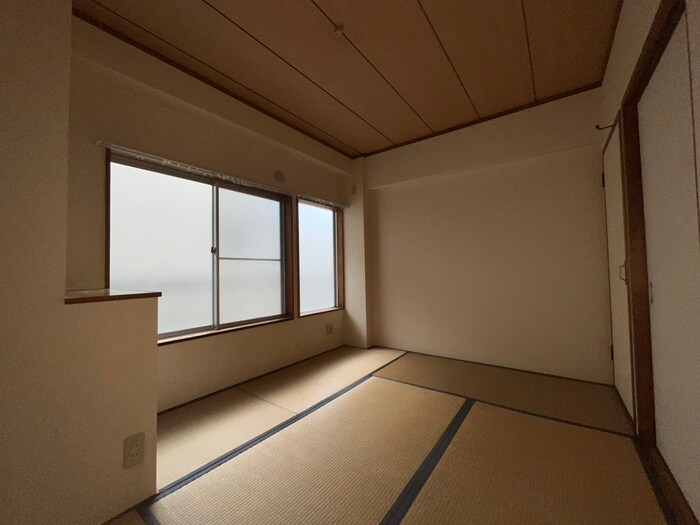 高丸マンションの物件内観写真