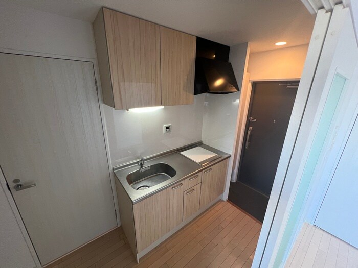 オリエンタル江坂の物件内観写真