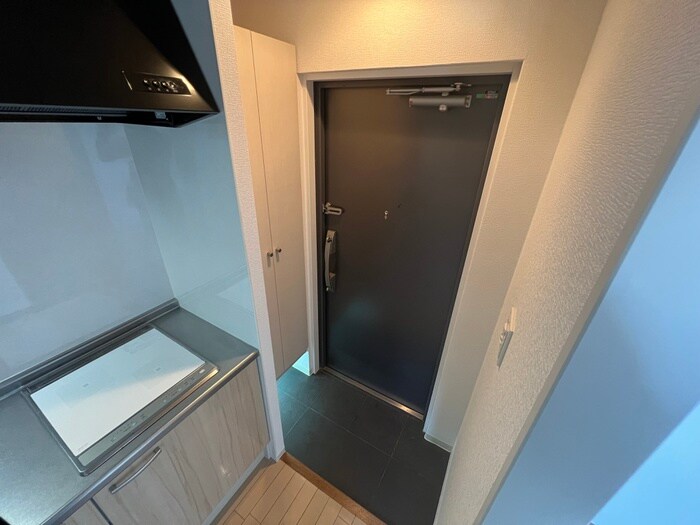 オリエンタル江坂の物件内観写真