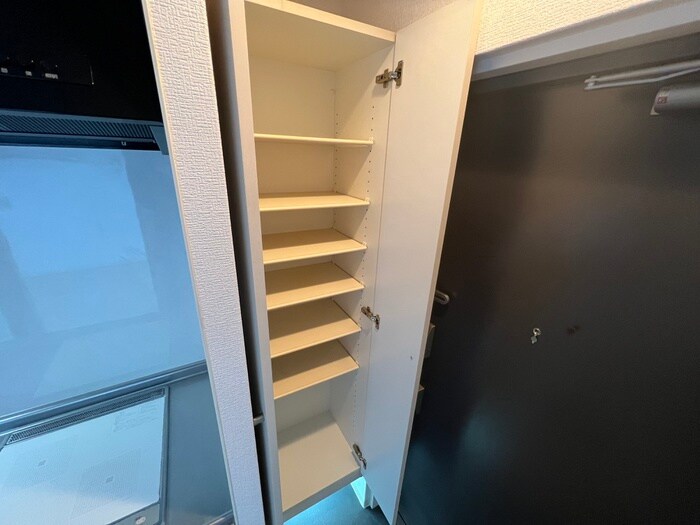 オリエンタル江坂の物件内観写真