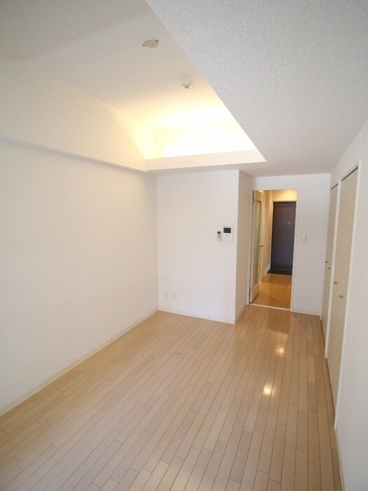 オリエンタル江坂の物件内観写真