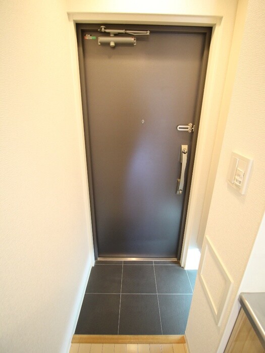 オリエンタル江坂の物件内観写真