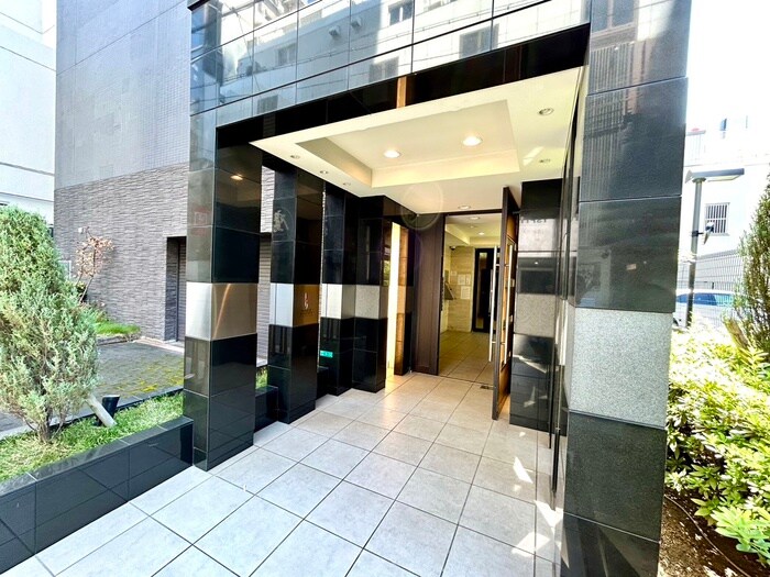 ﾚｼﾞｭ-ﾙｱｯｼｭPREMIUM TWIN-Ⅱ(1304の物件外観写真