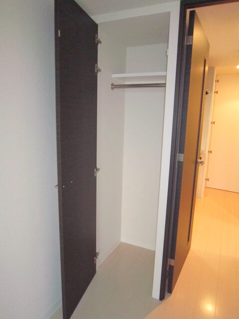 ﾚｼﾞｭ-ﾙｱｯｼｭPREMIUM TWIN-Ⅱ(1304の物件内観写真