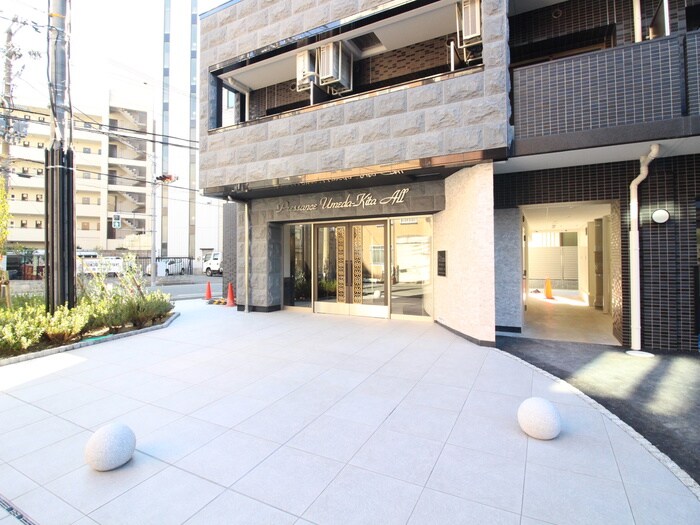 ﾌﾟﾚｻﾝｽ梅田北ｵｰﾙ（908）の物件外観写真