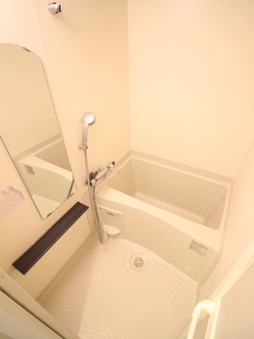 ﾌﾟﾚｻﾝｽ梅田北ｵｰﾙ（908）の物件内観写真