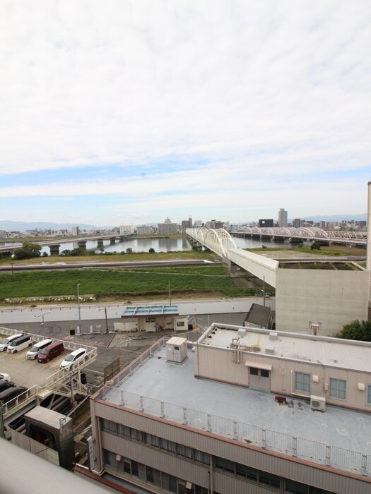 ﾌﾟﾚｻﾝｽ梅田北ｵｰﾙ（908）の物件内観写真