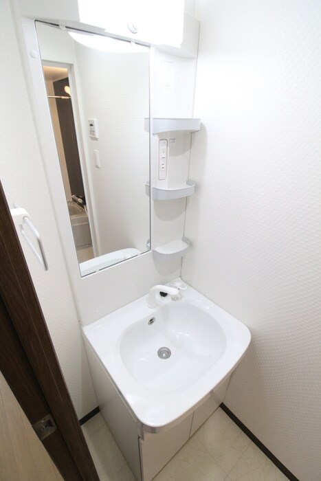 Royal Ashley Miyakojimaの物件内観写真