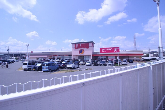 讃良レジデンスの物件外観写真