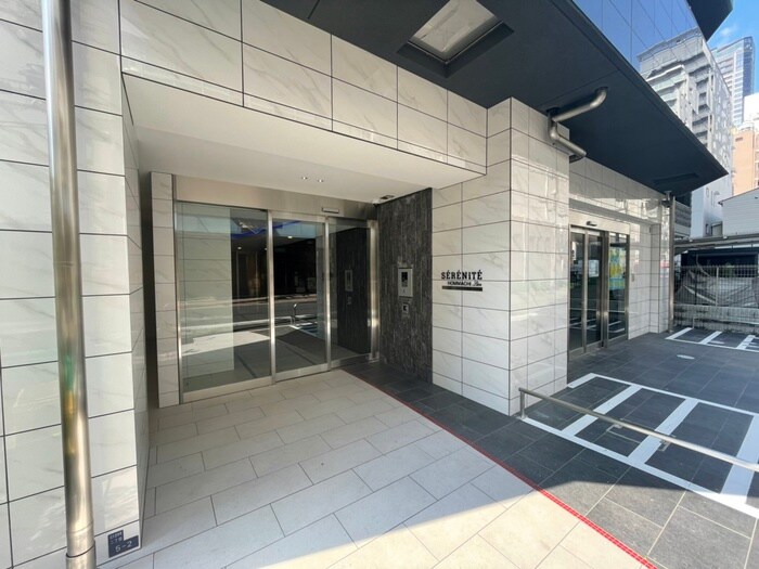 セレニテ本町リアンの物件外観写真