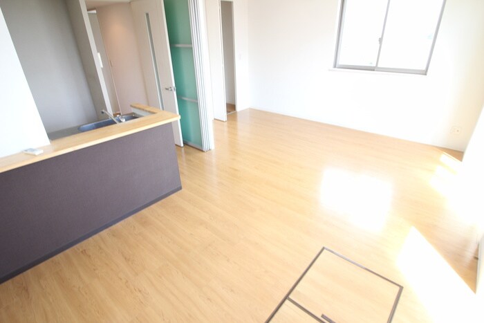 ルネスリベルタ甲南山手の物件内観写真