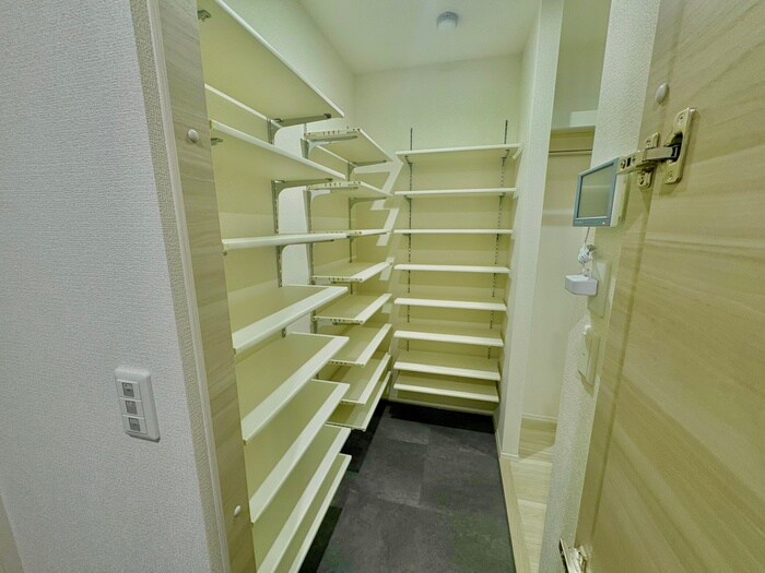 TORISIA Reveの物件内観写真