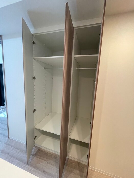 ｺﾝﾌｫﾘｱ･ﾘｳﾞ博労町一丁目Qの物件内観写真