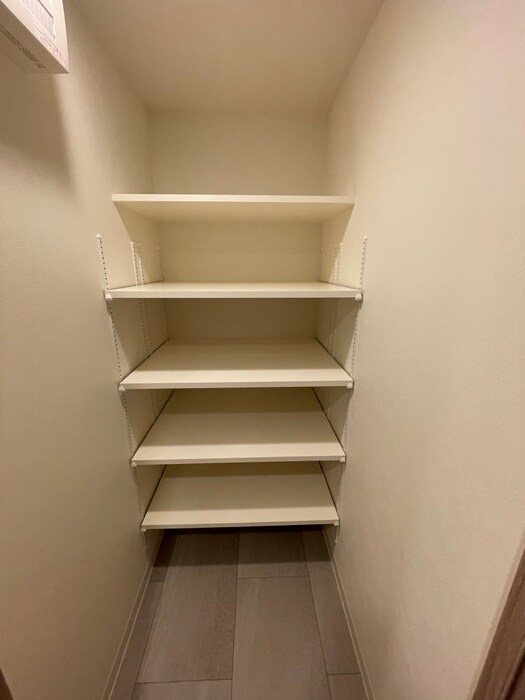 ｺﾝﾌｫﾘｱ･ﾘｳﾞ博労町一丁目Qの物件内観写真