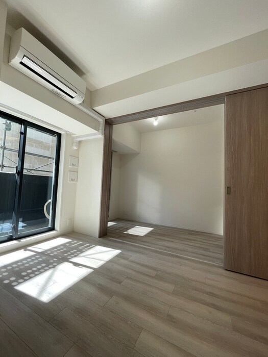 ｺﾝﾌｫﾘｱ･ﾘｳﾞ博労町一丁目Qの物件内観写真