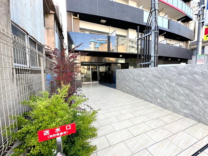 セレニテ天六リアンの物件外観写真