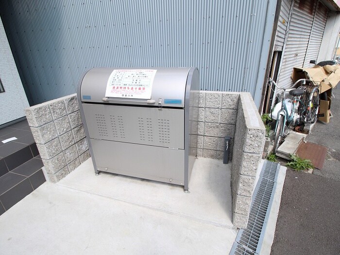 ディアコート香里の物件外観写真