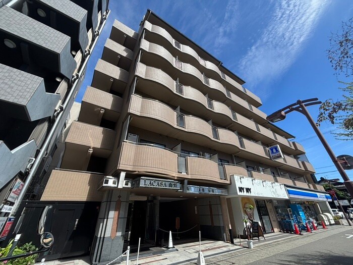 ＬＡＣＡＳＡ山科の物件外観写真
