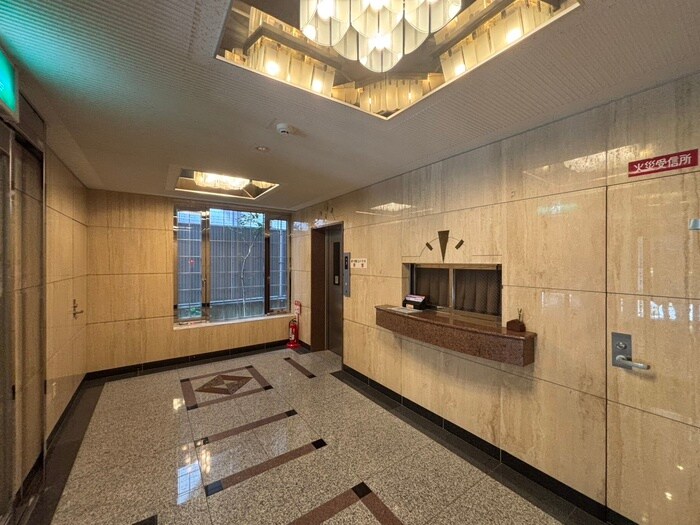 ＬＡＣＡＳＡ山科の物件外観写真