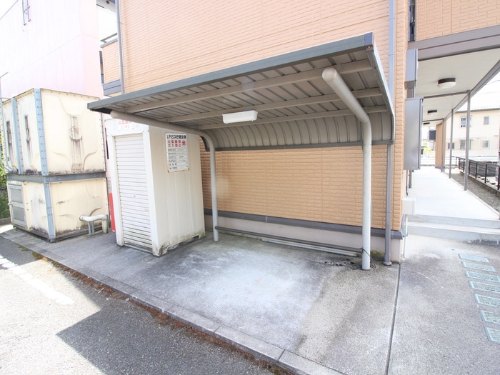 クレストパークⅡの物件外観写真