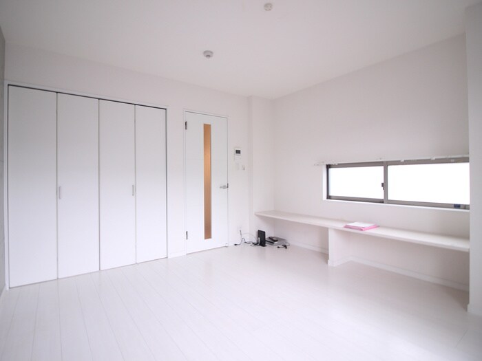 アクロス神戸灘アパートメントの物件内観写真