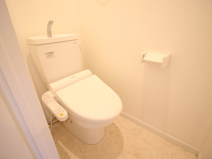 アクロス神戸灘アパートメントの物件内観写真