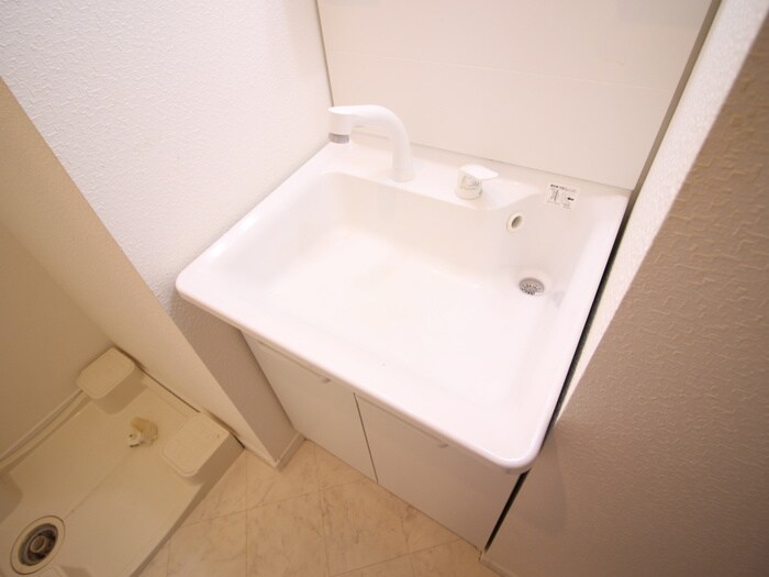 アクロス神戸灘アパートメントの物件内観写真