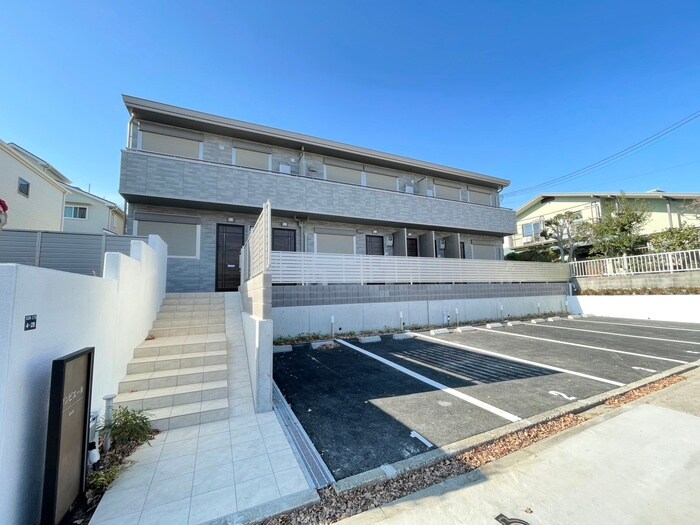 サンピエールの物件外観写真