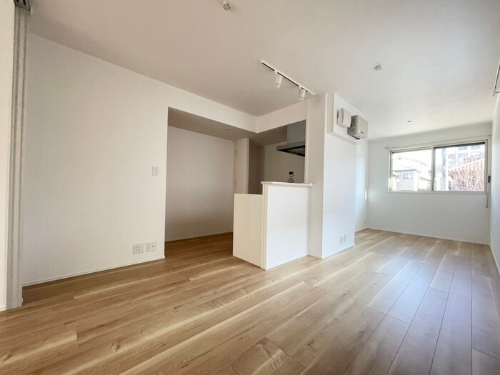 サンピエールの物件内観写真