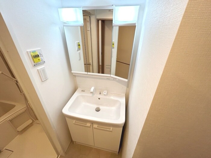 アヴェニール中崎の物件内観写真