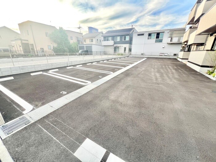 BRANSIA出町の物件外観写真