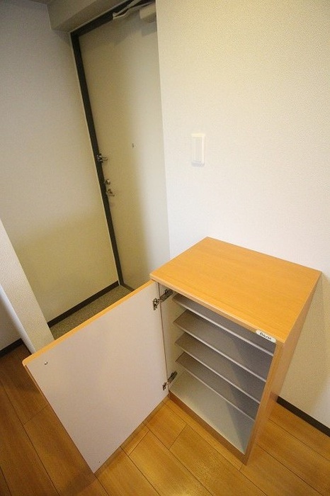 フェイバル二条の物件内観写真