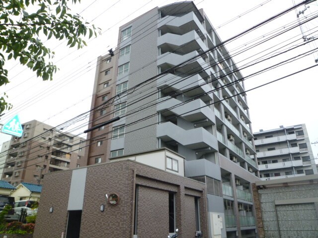 ガ－ネット・パレスの物件外観写真