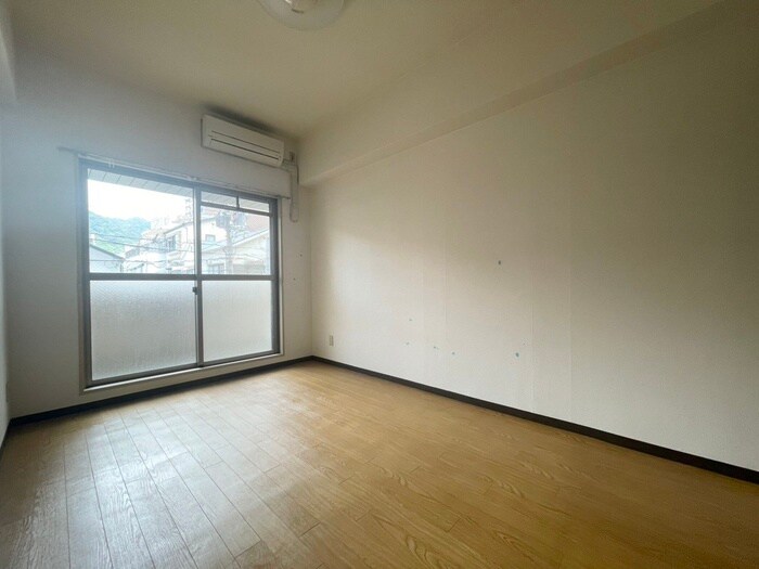 エスリ－ド三宮の物件内観写真