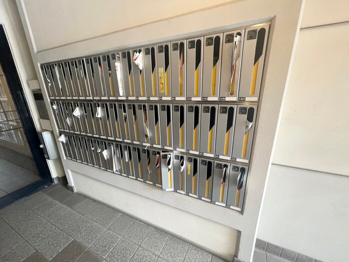 エスリ－ド三宮の物件外観写真